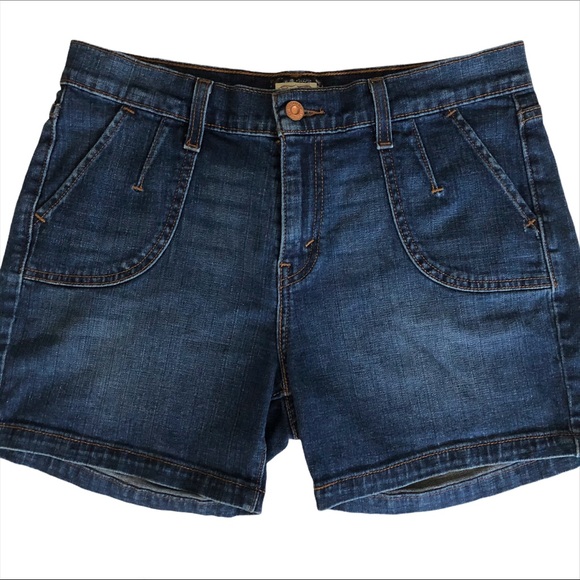 LEVIS High Waist Pleated Mom Jean Shorts - Picture 2 of 10